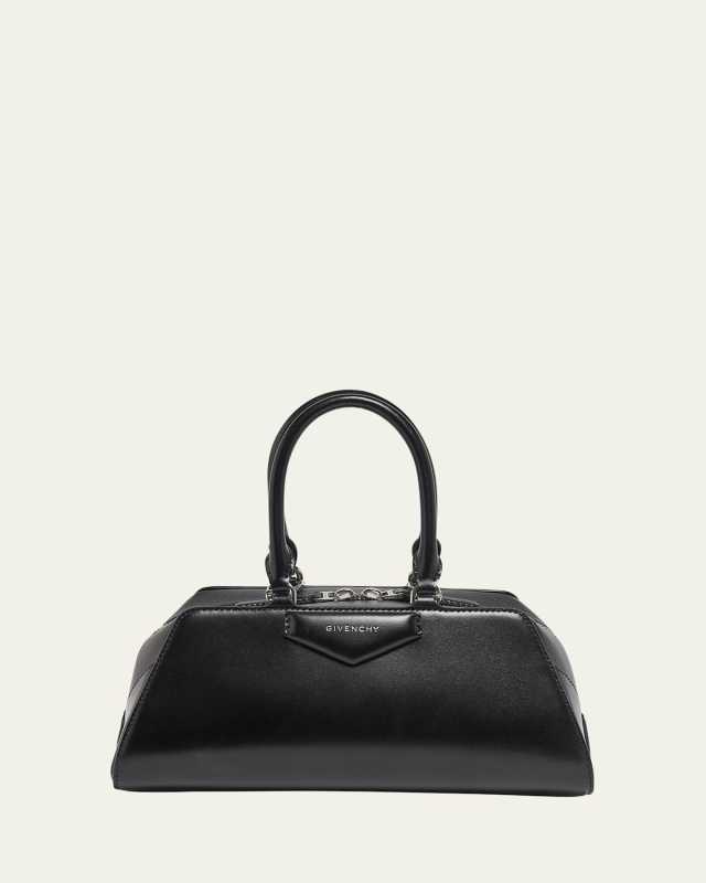 Antigona Small Top-Handle Bag in Leather